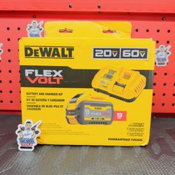 DEWALT 20V/60V MAX FLEXVOLT Lithium-Ion 9.0Ah Battery and Charger Starter Kit