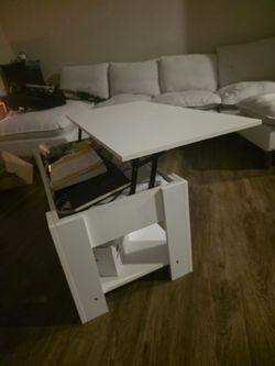 Lift Top Coffee Table all white! MOVING NEED GONE ASAP!