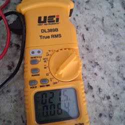 Uei Multimeter 