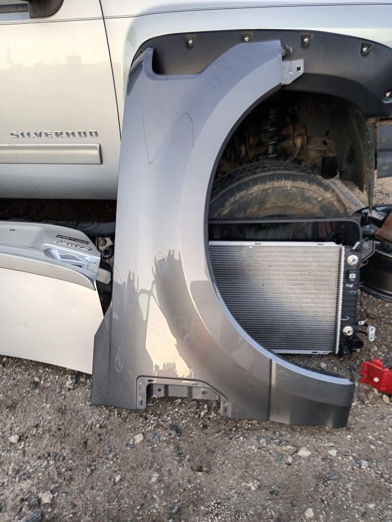Passenger Side Fender For A 2017 To 23 Ford Super Duty Original Part