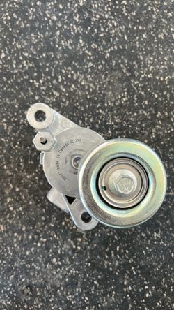 Accessory Drive Belt Tensioner Assembly Fits 2017-2023 Toyota  38777
