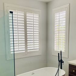 Shutters - Wood Shutters - For Windows, Sliding Doors, Doors, & Closets. Persianas de Madera Phone#: 951-573-2560 - Free Estimates!