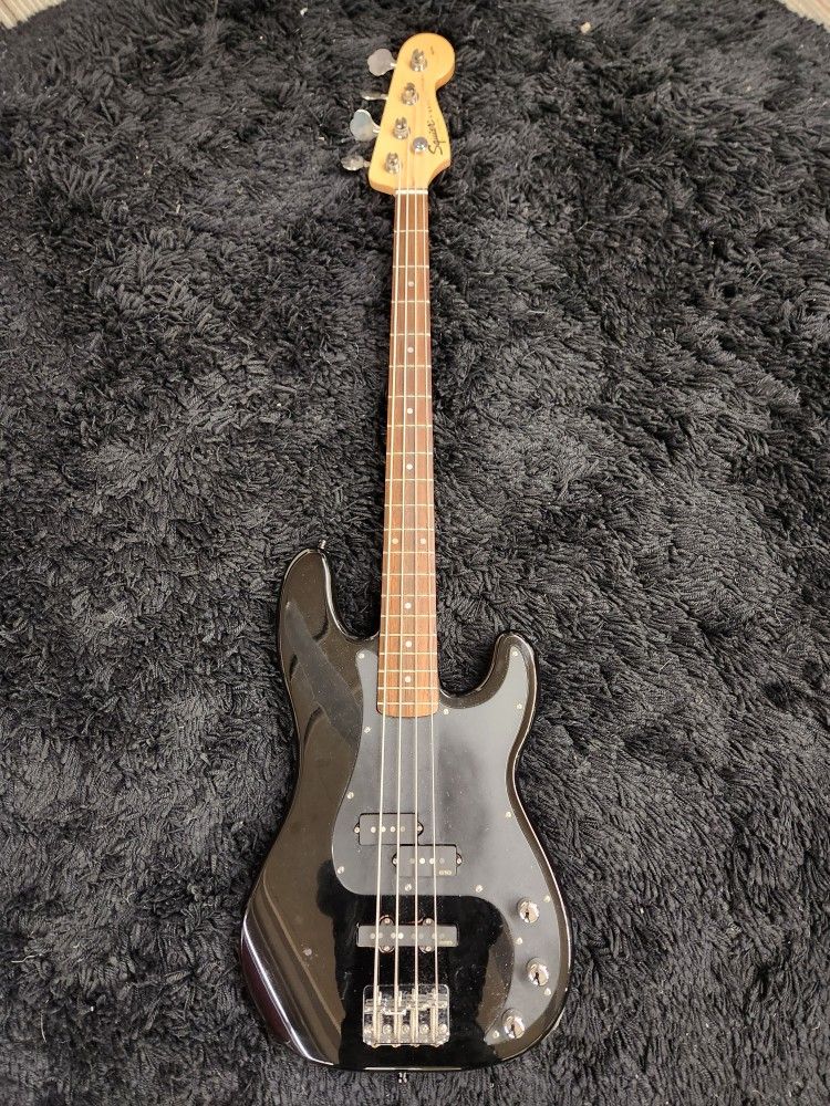 Customized Squier PJ Bass