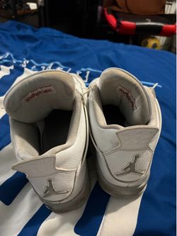 Oreo cement Jordan 4’s