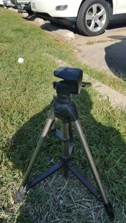 Tripod great shape asking 20