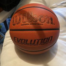 Used  Wilson Evolution Basketball Size 7