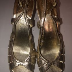 NIKE Air Cole Haan Ladies Size 9B Leather Heels