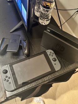 Nintendo Switch Complete bundle with a game