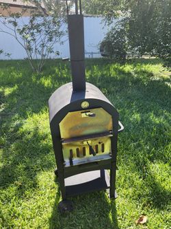 Outdoor woofired Pizza oven, outdoor woodfired oven