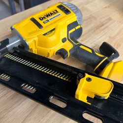 Dewalt Cordless 21 Degree Framing Nailer Dcn21pl