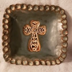 ETTA B HANDCRAFTED POTTERY CELTIC CROSS SQUARE TRINKET DISH