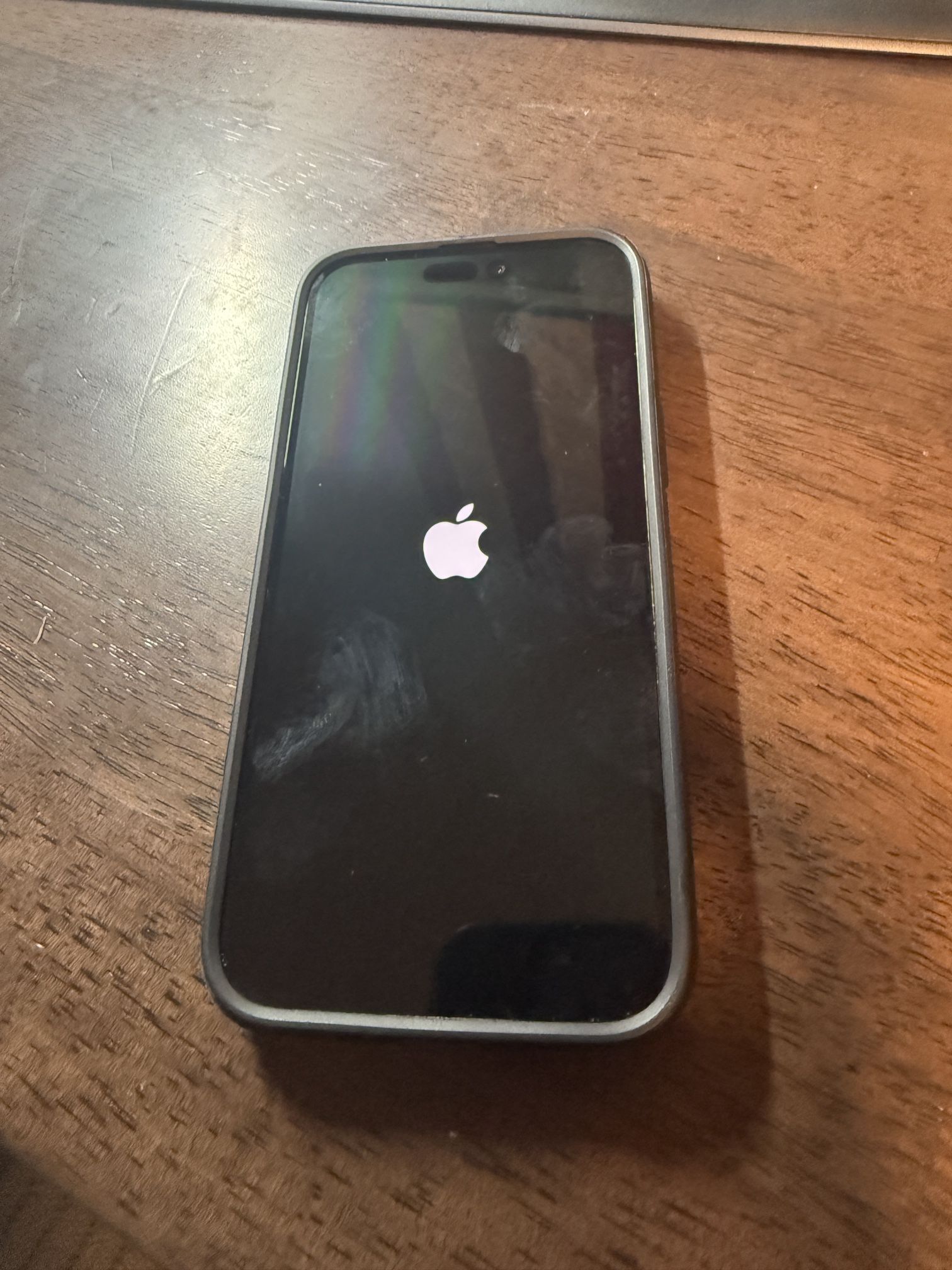 iPhone 14 Pro Max - White / Gold - 256GB