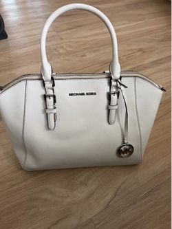 White MK purse & Wallet