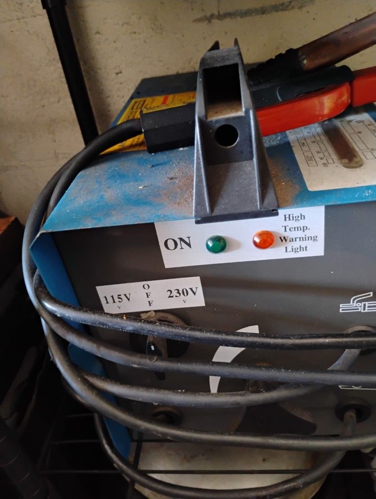 Chicago Steel Arc Welder 120
