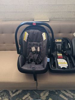 Graco Rear Car Seat, Stroller and Car Seat Bases