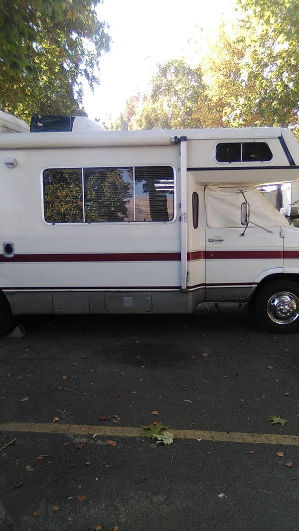 1980 Winnebago Sundancer. Great shape. I put 2000 into it. for Sale in