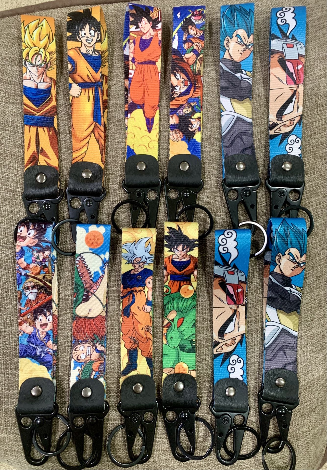 DRAGON BALL Z KEYCHAINS