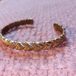 Magnetic Gold And Silver Tone Bracelet