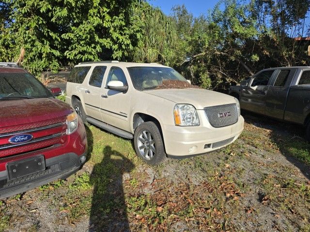 2013 GMC Yukon Denali XL Parts Or Whole CD Title