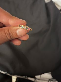 Woman’s ring 14k gp