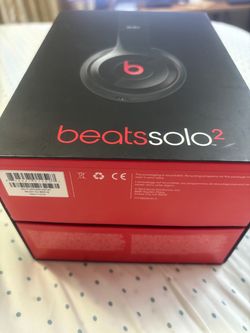 BEATS Solo 2 headset