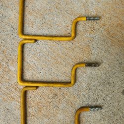 3- Yellow Vinyl coated steel screw-in storage utility hooks.
Perfect for the garage, shed, etc. 7" long x 4" tall.
***** Cash 💸 only, please. 