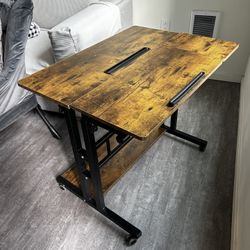 Computer desk