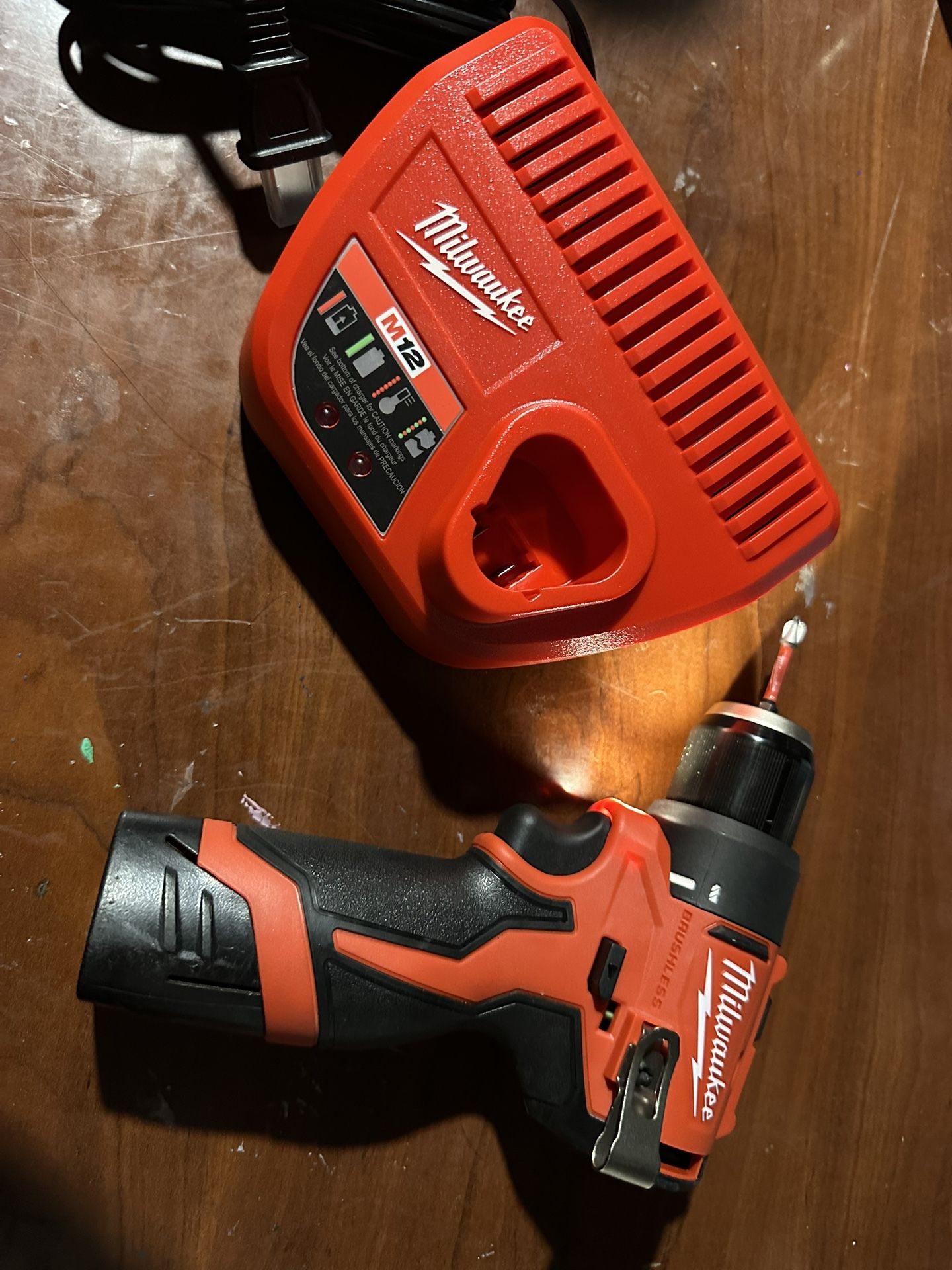 Brand New Milwaukee M12 Drill Driver