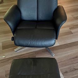 Black Color Recliner Chair With Ottoman Set
