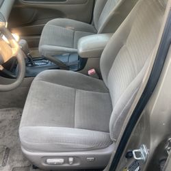 2006 Toyota Camry Seats