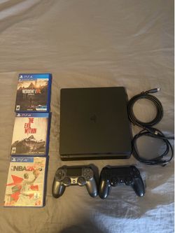 PS4 slim