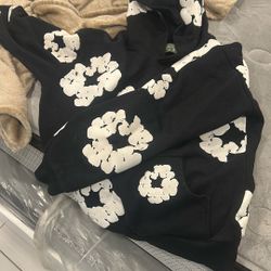 Denim Tear Size Small 