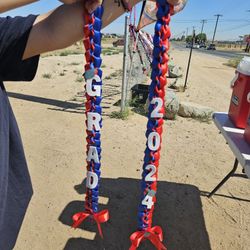 Leis / Bears / Bouquets 