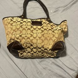 Coach  Purse 