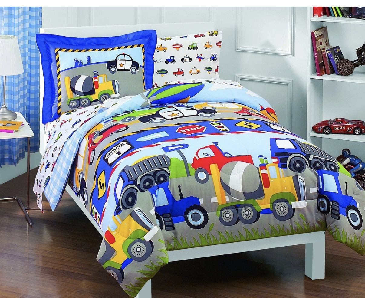 Toddler Comforter Set: Cars, Trucks, Planes