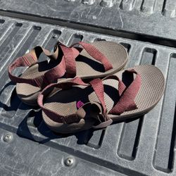 New Chacos Sandals - men’s size 9.5-10. Vibram sole