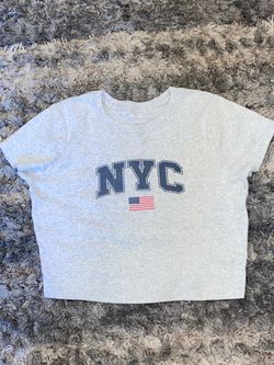 Hollister Cropped T-Shirt Size Large