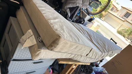 IKEA vannareid twin mattress
