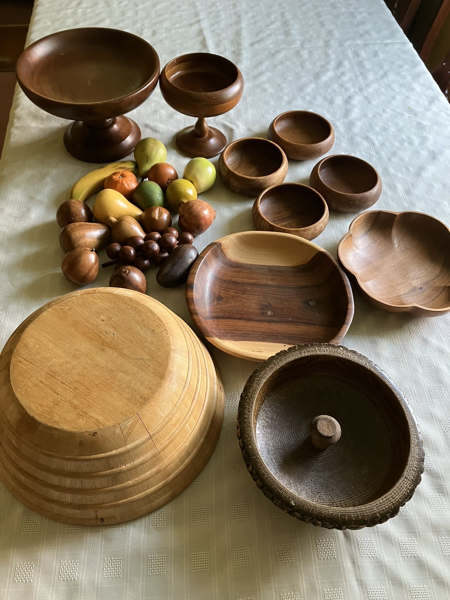 LOT of 10 Wooden Bowls - $50 for all!! 18 Fruits - $25 for all (READ DESCRIPTION)