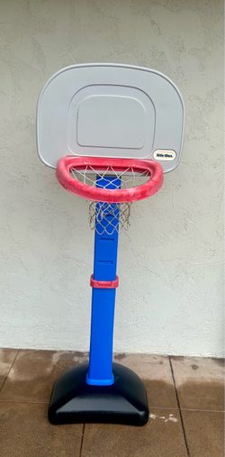 Little Tikes Adjustable Basketball Hoop