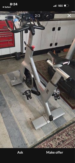 STAR TRAC COMMERCIAL SPIN BIKE