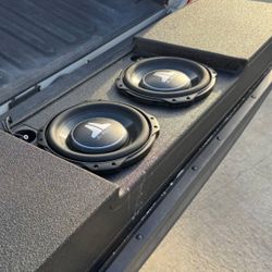 JL Audio 10TW3 