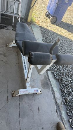 Sit Up Machine