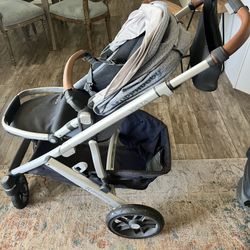 UPPAbaby Vista Stroller + Bassinet - Great Condition!