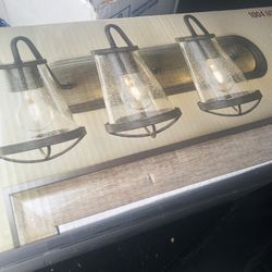 Brand New In Box 24 Inch Vanity Light