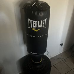 Boxing Stand 