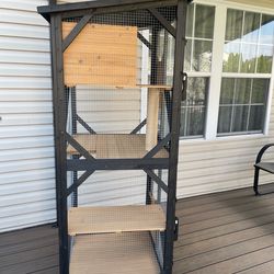 Outdoor Catio Cat Enclosure