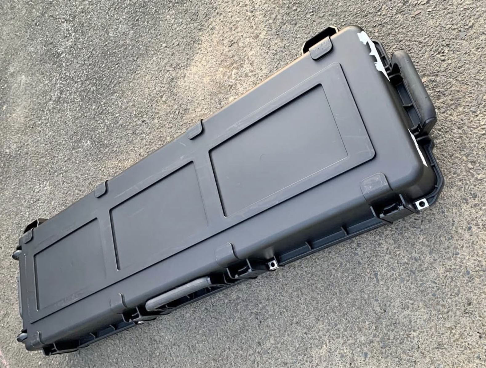 SKB HARD TRAVEL CASE