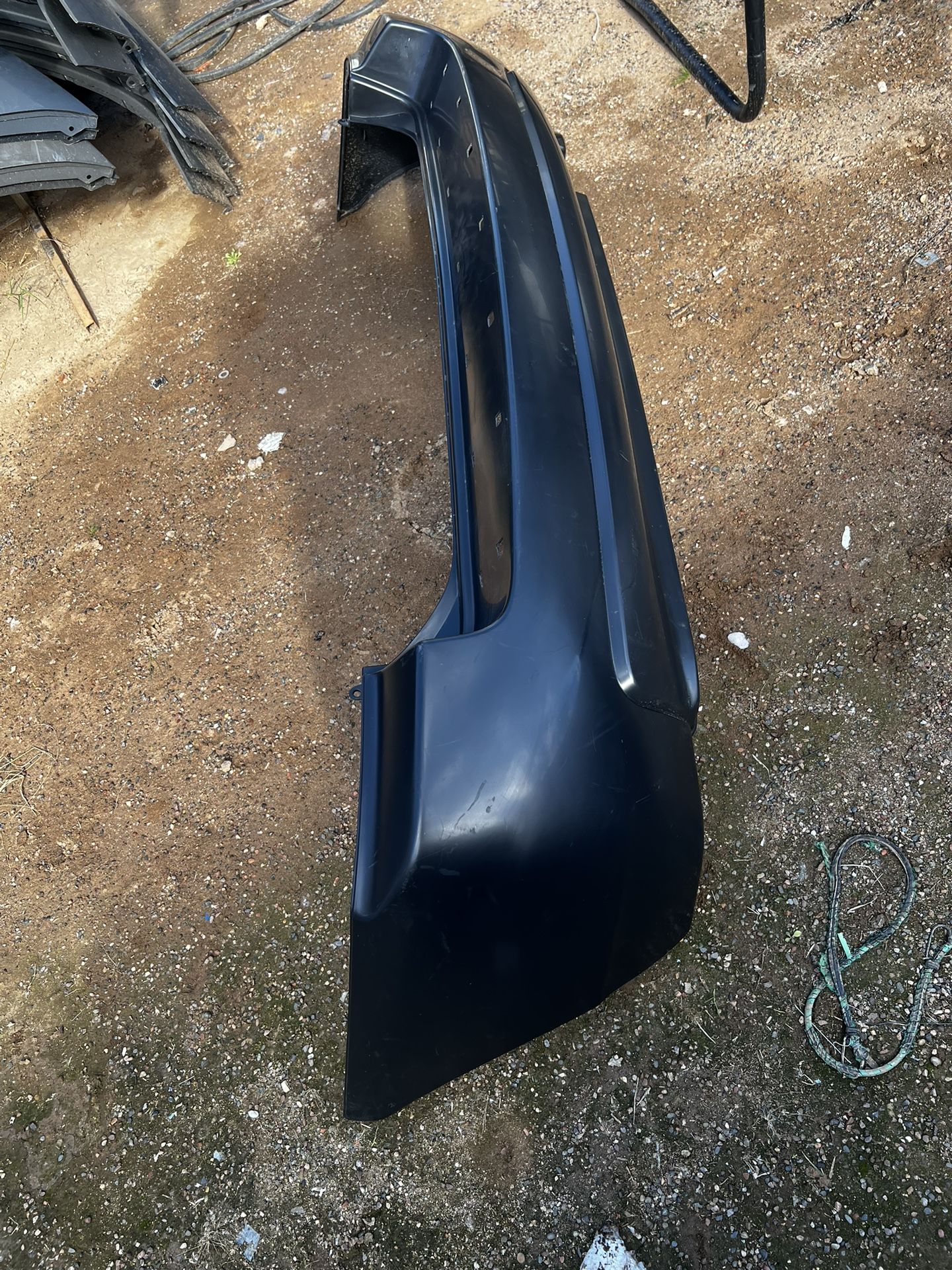05/08 Kia Sportage Rear Bumper