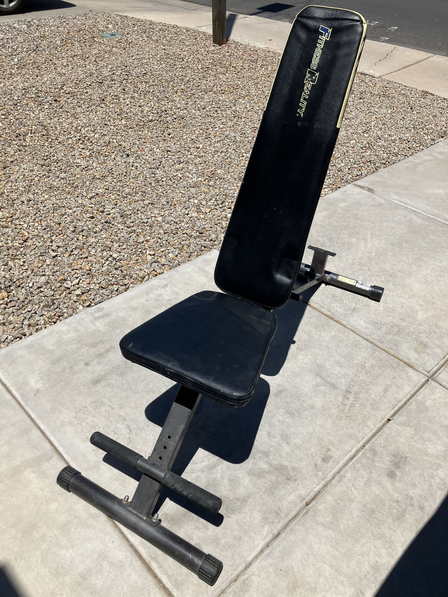 Weight bench